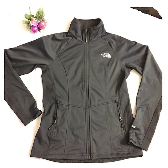 The North Face Jackets & Blazers - 💁🏻‍♀️NWOT 💜The North Face Jacket🛍